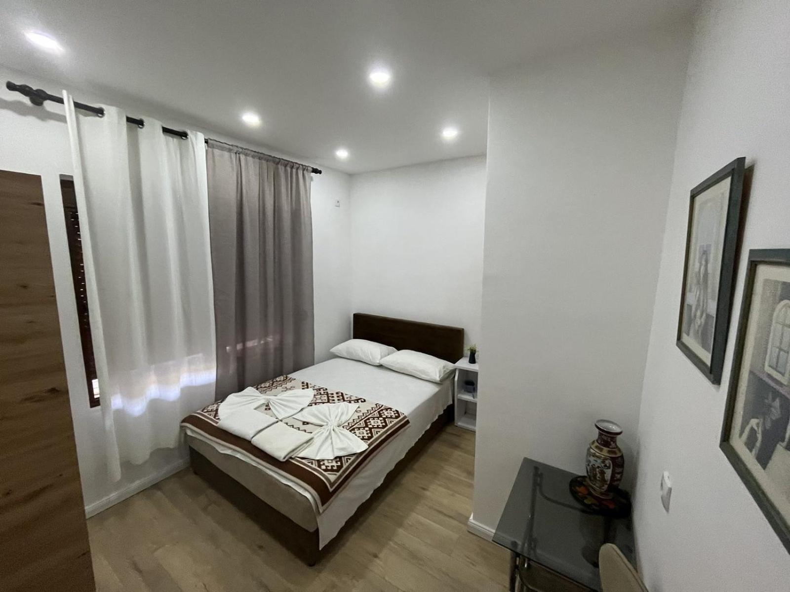 Studio Rooms Moncherie อุลซิน ภายนอก รูปภาพ