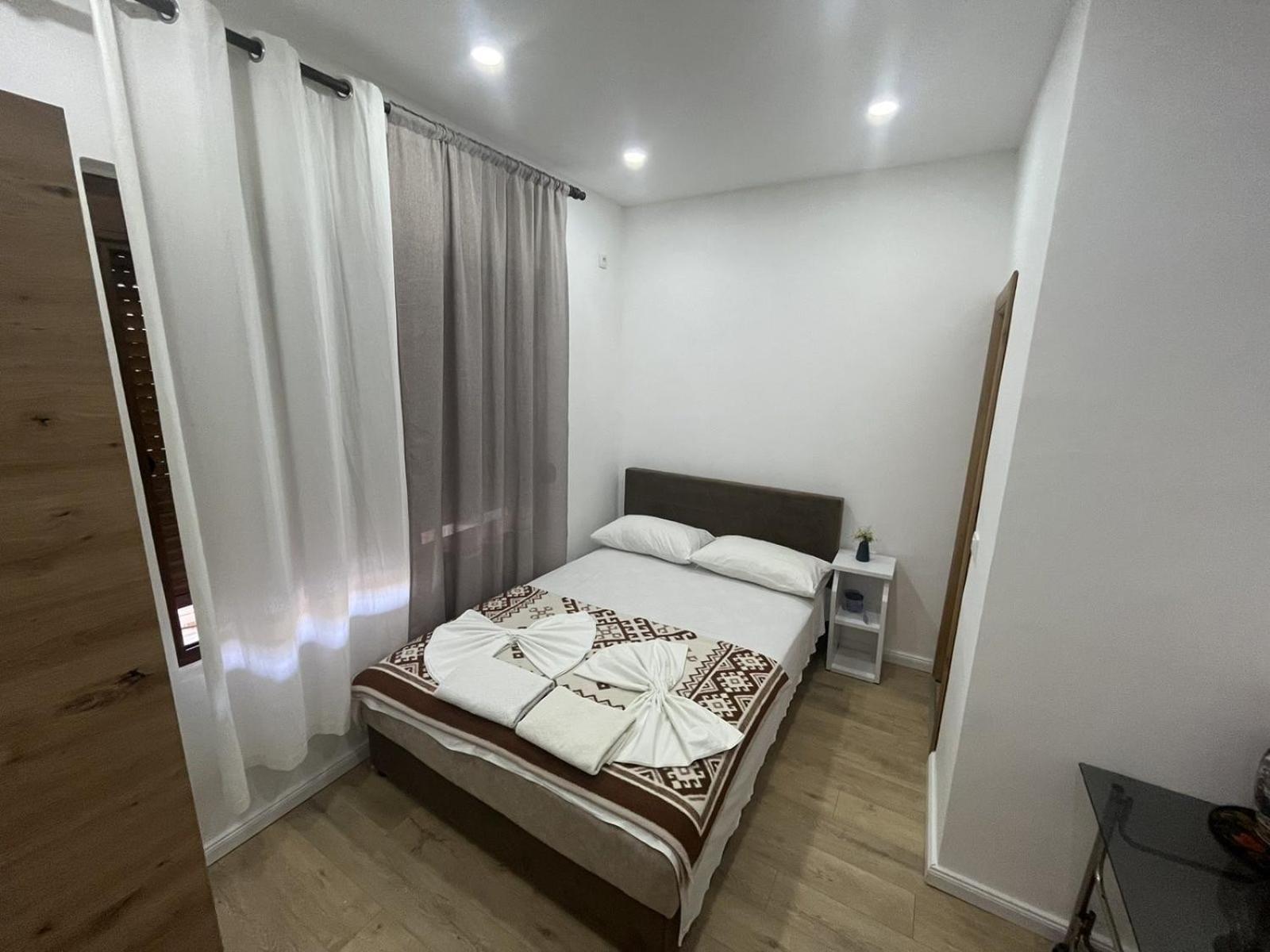 Studio Rooms Moncherie อุลซิน ภายนอก รูปภาพ